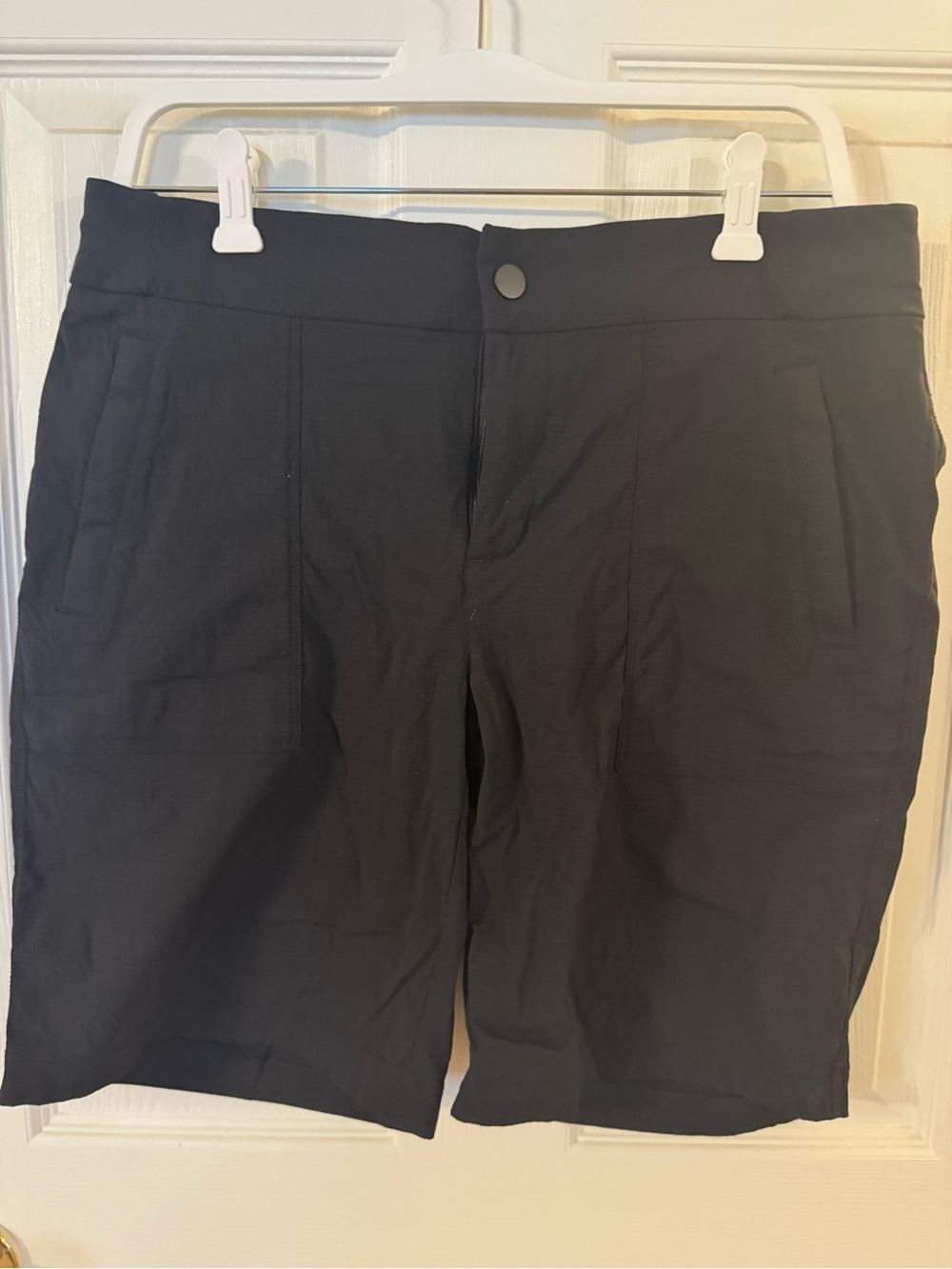 Athleta Black Pull-On Bermuda Shorts